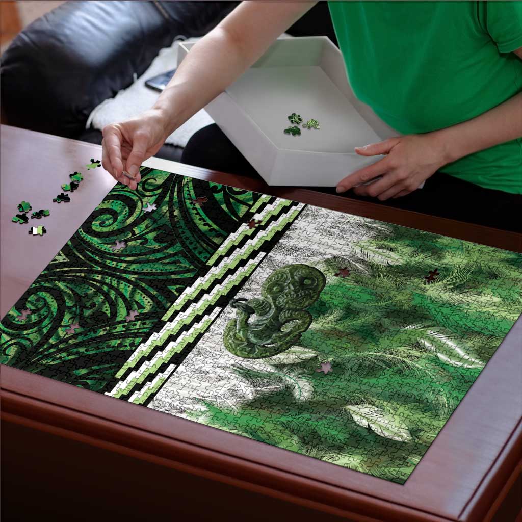 Green Traditional Cloak Aotearoa Puzzle Maori Paua Shell Korowai Pattern LT14 - Polynesian Pride