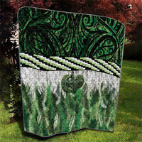 Green Traditional Cloak Aotearoa Quilt Maori Paua Shell Korowai Pattern LT14 - Polynesian Pride