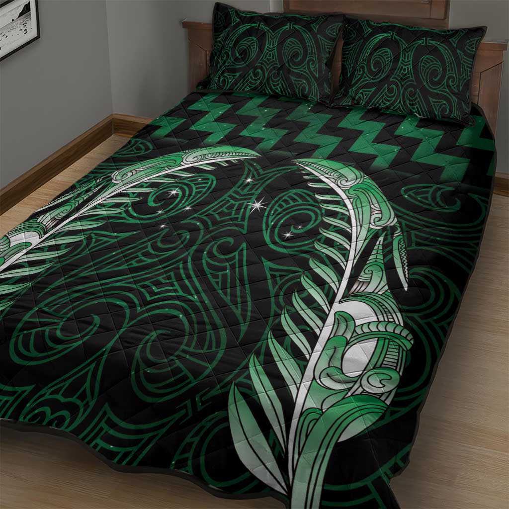 Green Matariki New Zealand Quilt Bed Set Maori Poutama Galaxy Vibes