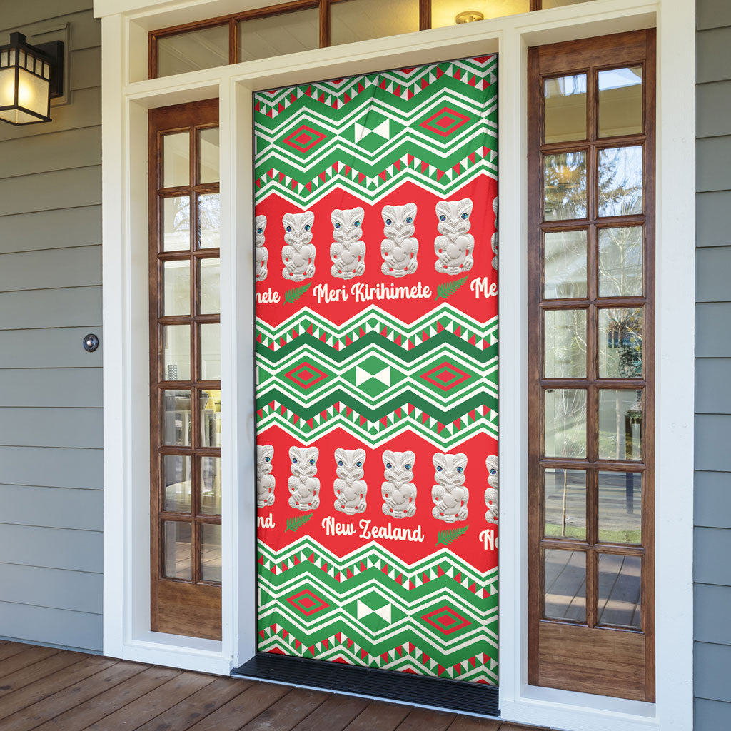 New Zealand Christmas In July Door Cover Meri Kirihimete Hei Tiki Taniko Motifs Seamless