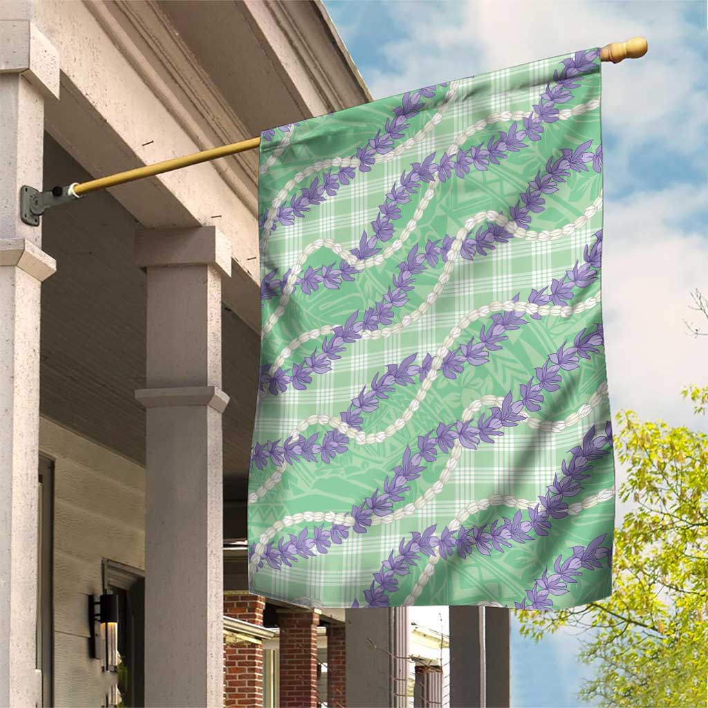 Pastel Green Hawaii Palaka Honohono Pikake Garden Flag Hawaiian Orchid Lei Polynesian Pattern - Polynesian Pride