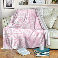Pastel Pink Kahili Quilt Hawaii Blanket Tropical Flower Seamless Half Style