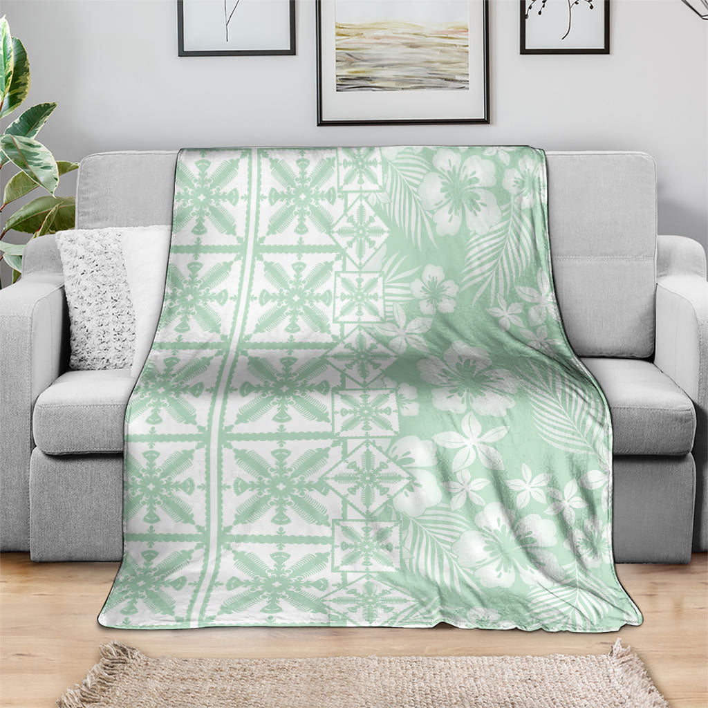 Pastel Green Kahili Quilt Hawaii Blanket Tropical Flower Seamless Half Style