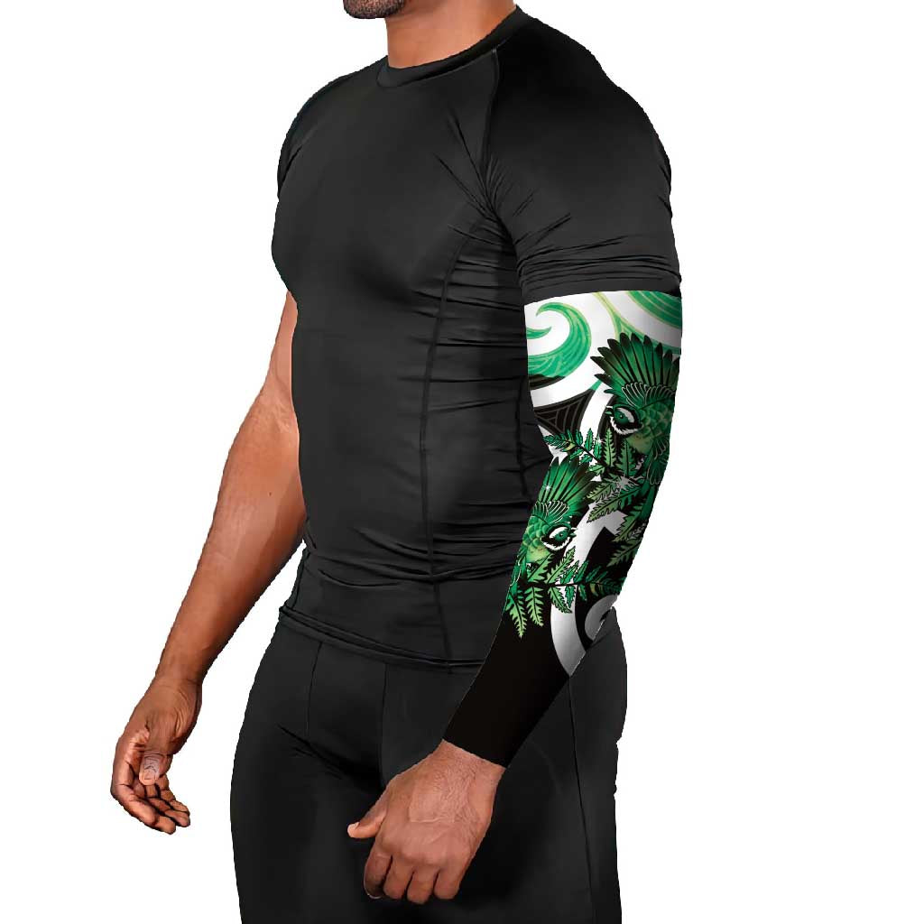 Piwakawaka New Zealand Matariki Arm Sleeves Maori New Year Silver Fern Green Galaxy LT14 - Polynesian Pride