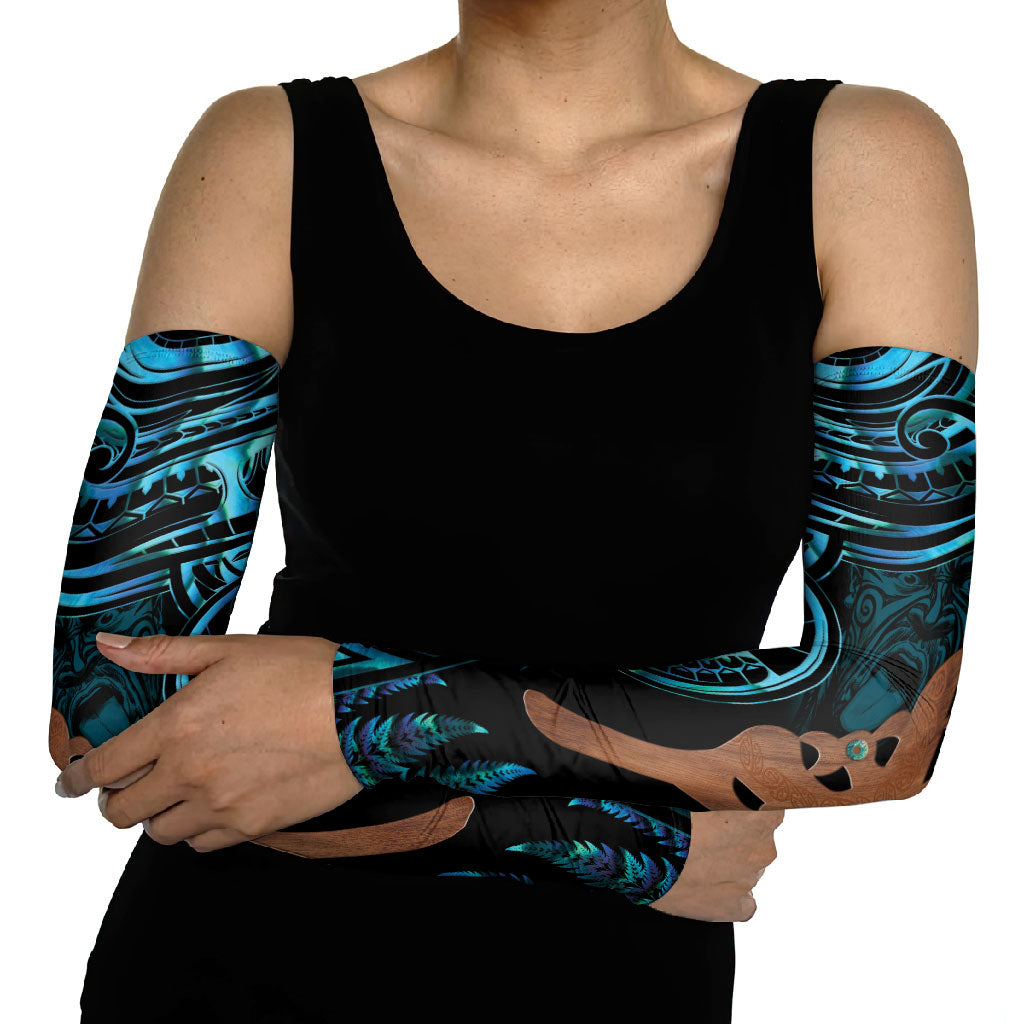 Maripi New Zealand Arm Sleeves Maori Weapon Paua Shell Haka Fern