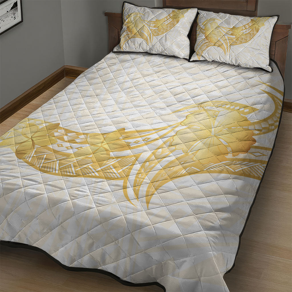 Polynesia White Sunday Quilt Bed Set Polynesian Tattoo Plumeria Hibiscus Gold