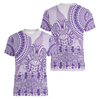 Purple Niue Language Week Women V-Neck T-Shirt The Rock Coconut Crab - Siapo Pattern