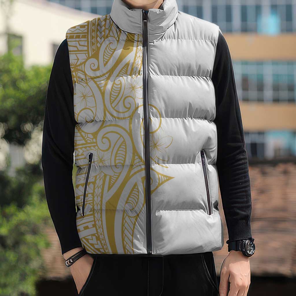 Polynesia White Sunday Sleeveless Puffer Jacket Plumeria Polynesian Tribal Gold Color - Polynesian Pride