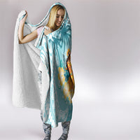 Ura Cook Islands Hooded Blanket Kuki 'Airani Traditional Dance Tropical Vibes