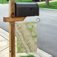 Green Palaka Hawaii Leis Garden Flag Hawaiian-plaid Elegant Tropical Vibes - Polynesian Pride