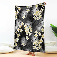 Black Tropical Hawaii Blanket Seamless Monstera Plumeria Hawaiian Pattern - Polynesian Pride