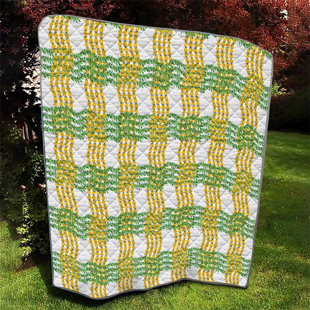 Aloha Hawaii Ilima Maile Lei Quilt Palaka Inspired Hawaiian-plaid White