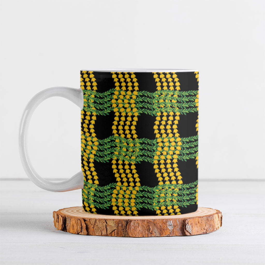 Aloha Hawaii Ilima Maile Lei Ceramic Mug Palaka Inspired Hawaiian-plaid Black