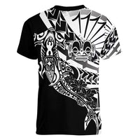 Black White Marquesas Islands Women V-Neck T-Shirt Marquesan Matatiki Hammerhead Shark Patutiki - Polynesian Pride