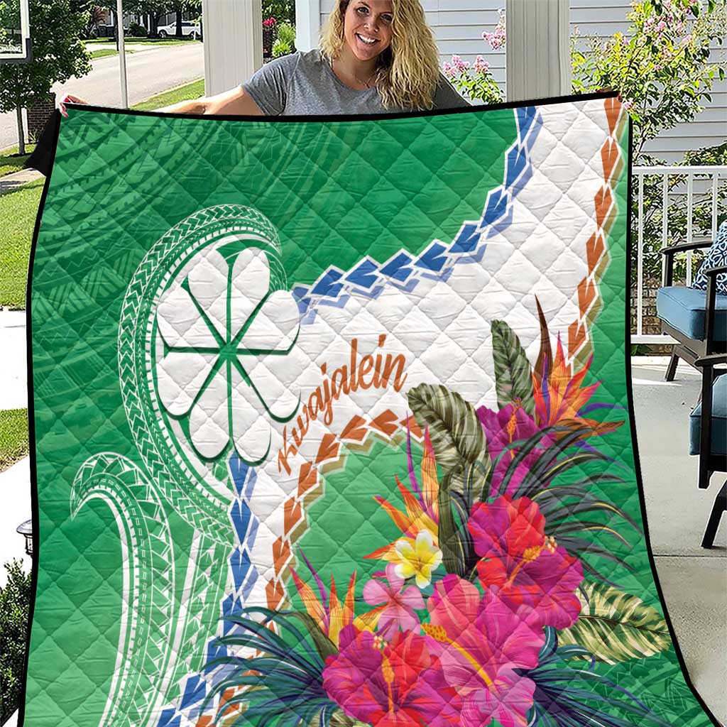 Marshall Islands Kwajalein Atoll Quilt Curves Polynesian Mix Tropical Flowers LT14 Green - Polynesian Pride