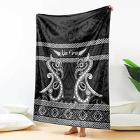 Kia Ora New Zealand Blanket Maori Language Week Pango Taniko Motif - Polynesian Pride