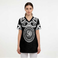 Kia Kaha Te Reo Maori New Zealand Scrub Top 50th Anniversary Ake Ake Ake - Polynesian Pride