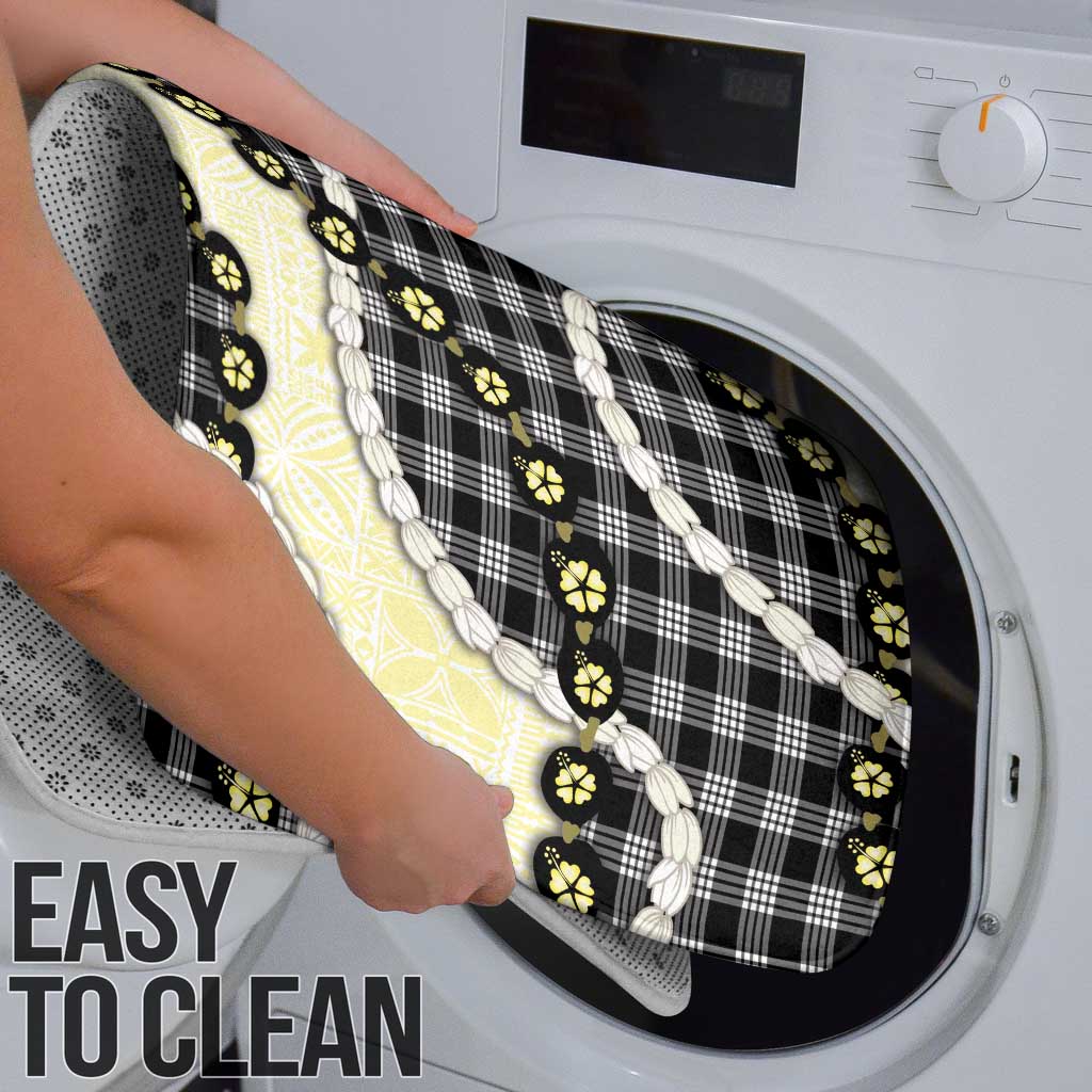 Black Palaka Hawaii Bathroom Set Kukui Nut Pikake Lei Hawaiian Tapa Pattern - Polynesian Pride