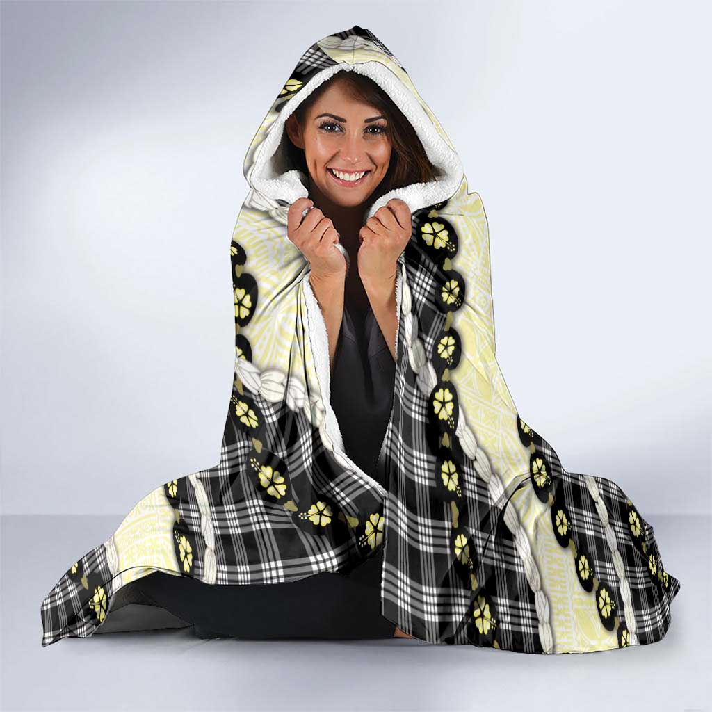 Black Palaka Hawaii Hooded Blanket Kukui Nut Pikake Lei Hawaiian Tapa Pattern - Polynesian Pride