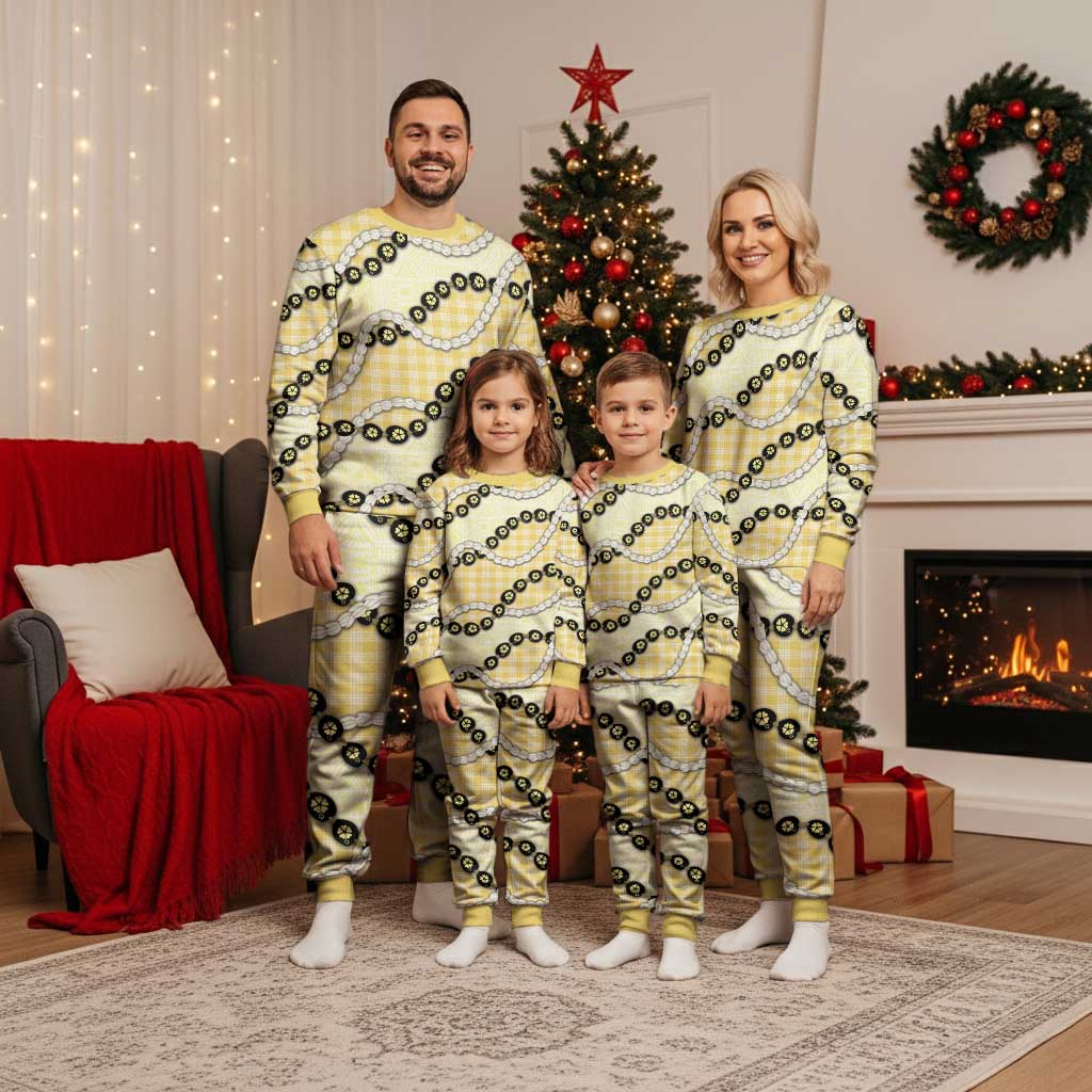 Yellow Palaka Hawaii Christmas Pajama Set Kukui Nut Pikake Lei Hawaiian Tapa Pattern - Polynesian Pride