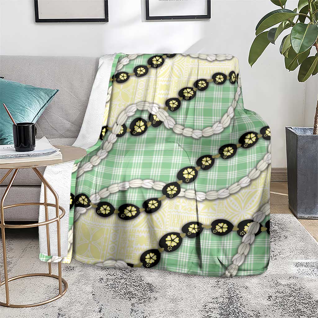 Green Palaka Hawaii Blanket Kukui Nut Pikake Lei Hawaiian Tapa Pattern - Polynesian Pride