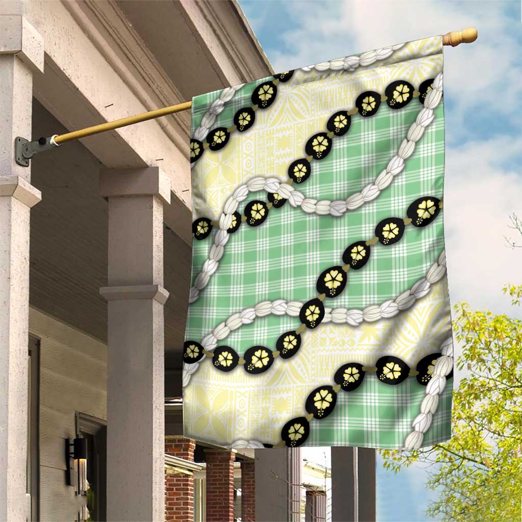 Green Palaka Hawaii Garden Flag Kukui Nut Pikake Lei Hawaiian Tapa Pattern LT14 House Flag Green - Polynesian Pride
