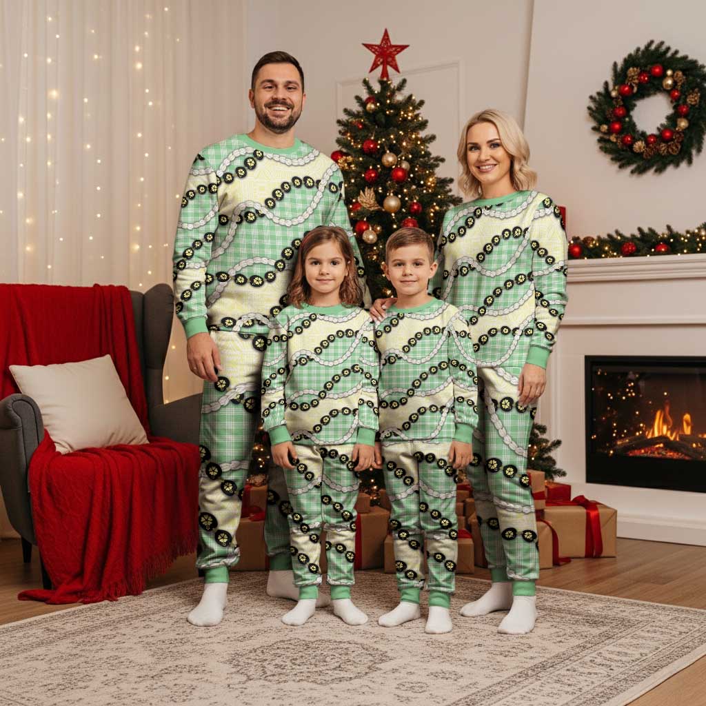 Green Palaka Hawaii Christmas Pajama Set Kukui Nut Pikake Lei Hawaiian Tapa Pattern - Polynesian Pride