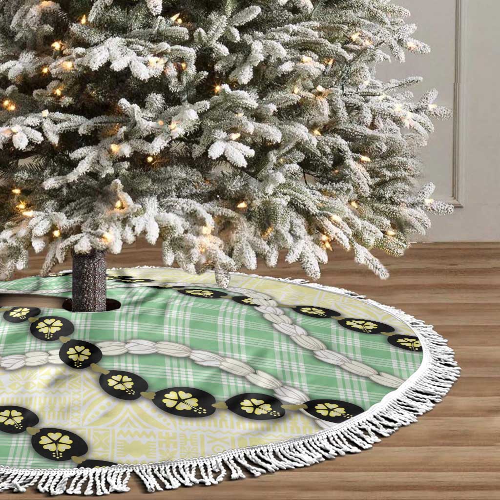 Green Palaka Hawaii Tree Skirt Kukui Nut Pikake Lei Hawaiian Tapa Pattern - Polynesian Pride