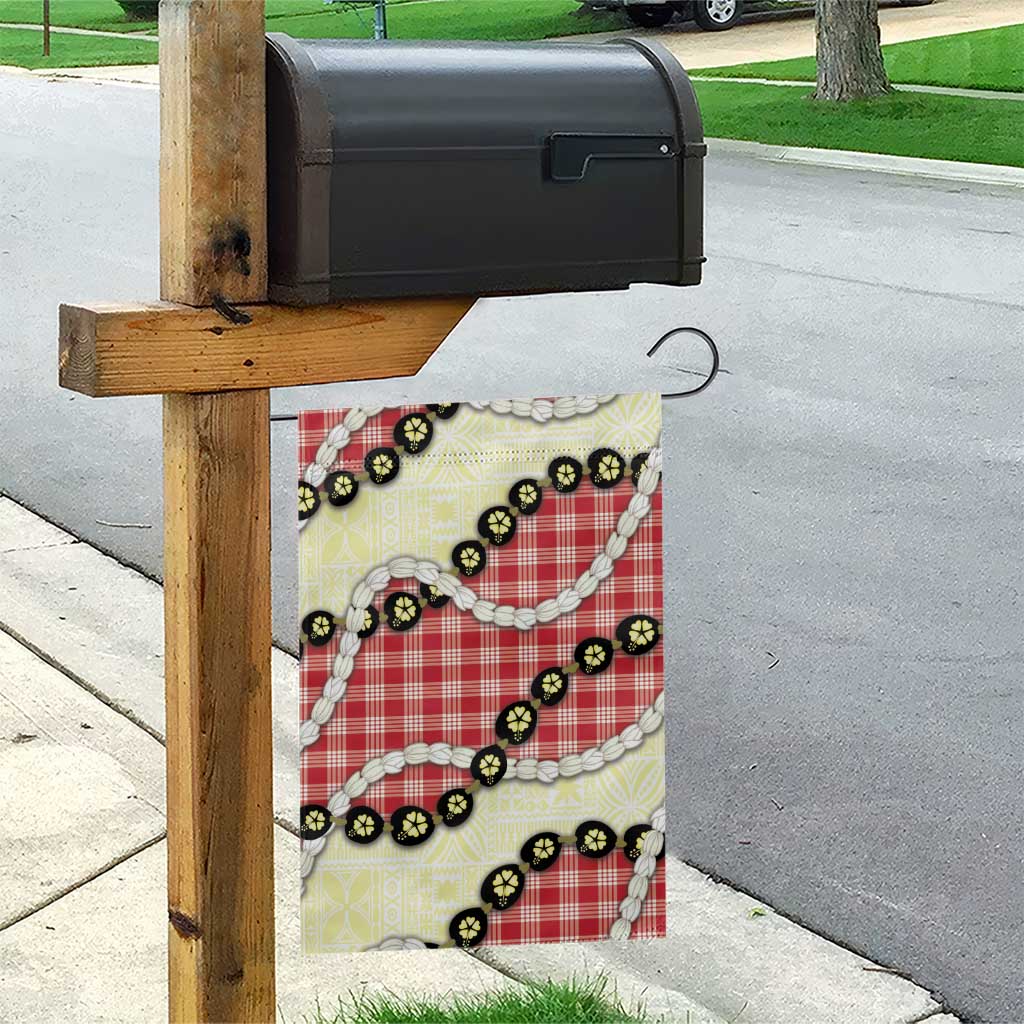 Red Palaka Hawaii Garden Flag Kukui Nut Pikake Lei Hawaiian Tapa Pattern - Polynesian Pride