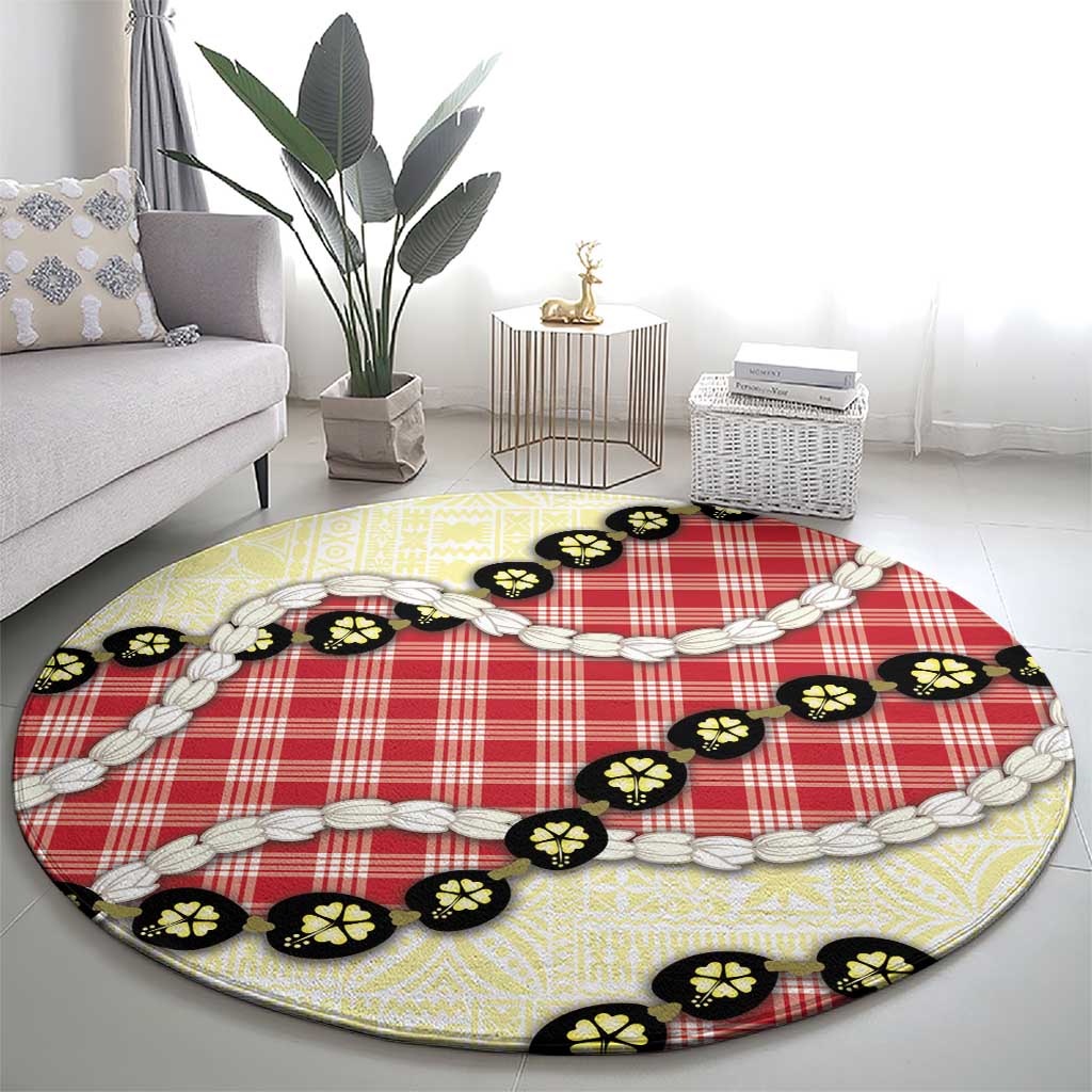 Red Palaka Hawaii Round Carpet Kukui Nut Pikake Lei Hawaiian Tapa Pattern - Polynesian Pride