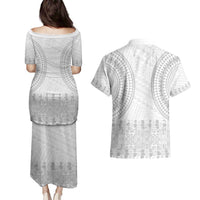 Niue White Sunday Couples Matching Puletasi and Hawaiian Shirt Tapu Fanau Ia Puakenikeni Hiapo Pattern - Polynesian Pride