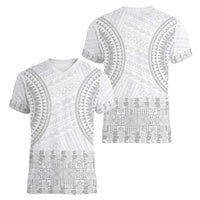 Niue White Sunday Women V-Neck T-Shirt Tapu Fanau Ia Puakenikeni Hiapo Pattern - Polynesian Pride