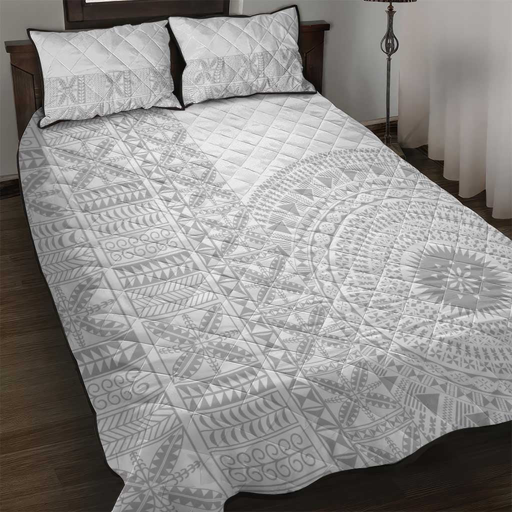 Niue White Sunday Quilt Bed Set Half Hiapo Pattern Vibes - Polynesian Pride