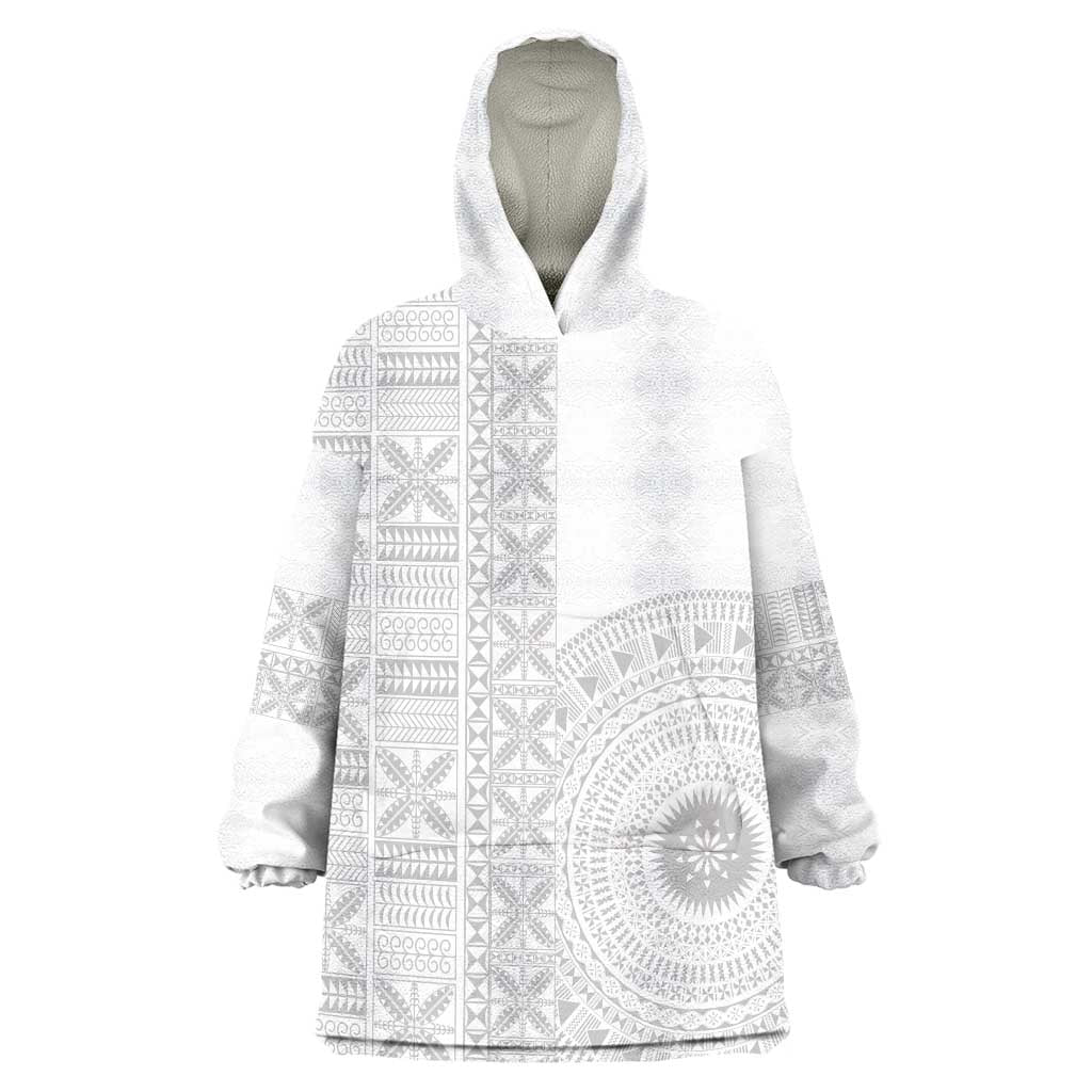 Niue White Sunday Wearable Blanket Hoodie Half Hiapo Pattern Vibes - Polynesian Pride