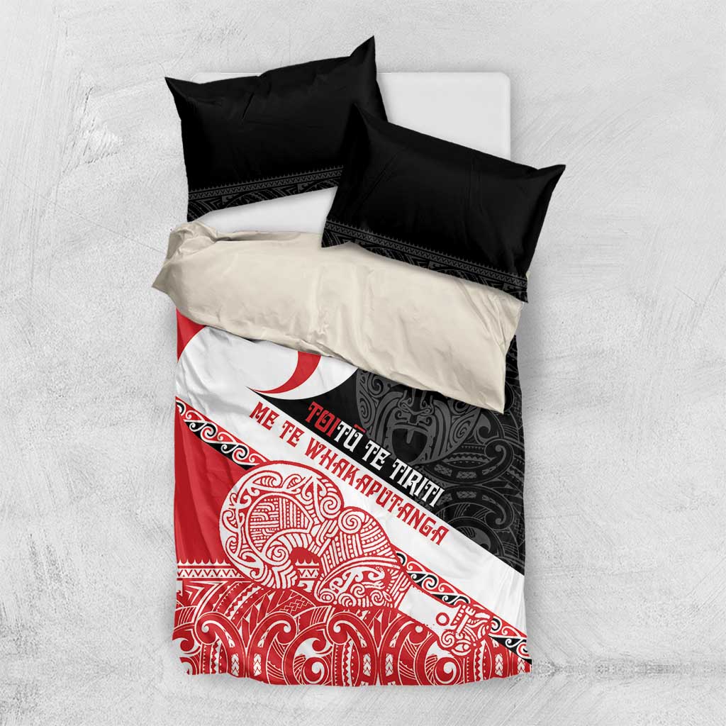 Toitu Te Tiriti Me Te Whakaputanga Bedding Set Maori Wahaika With Haka Face
