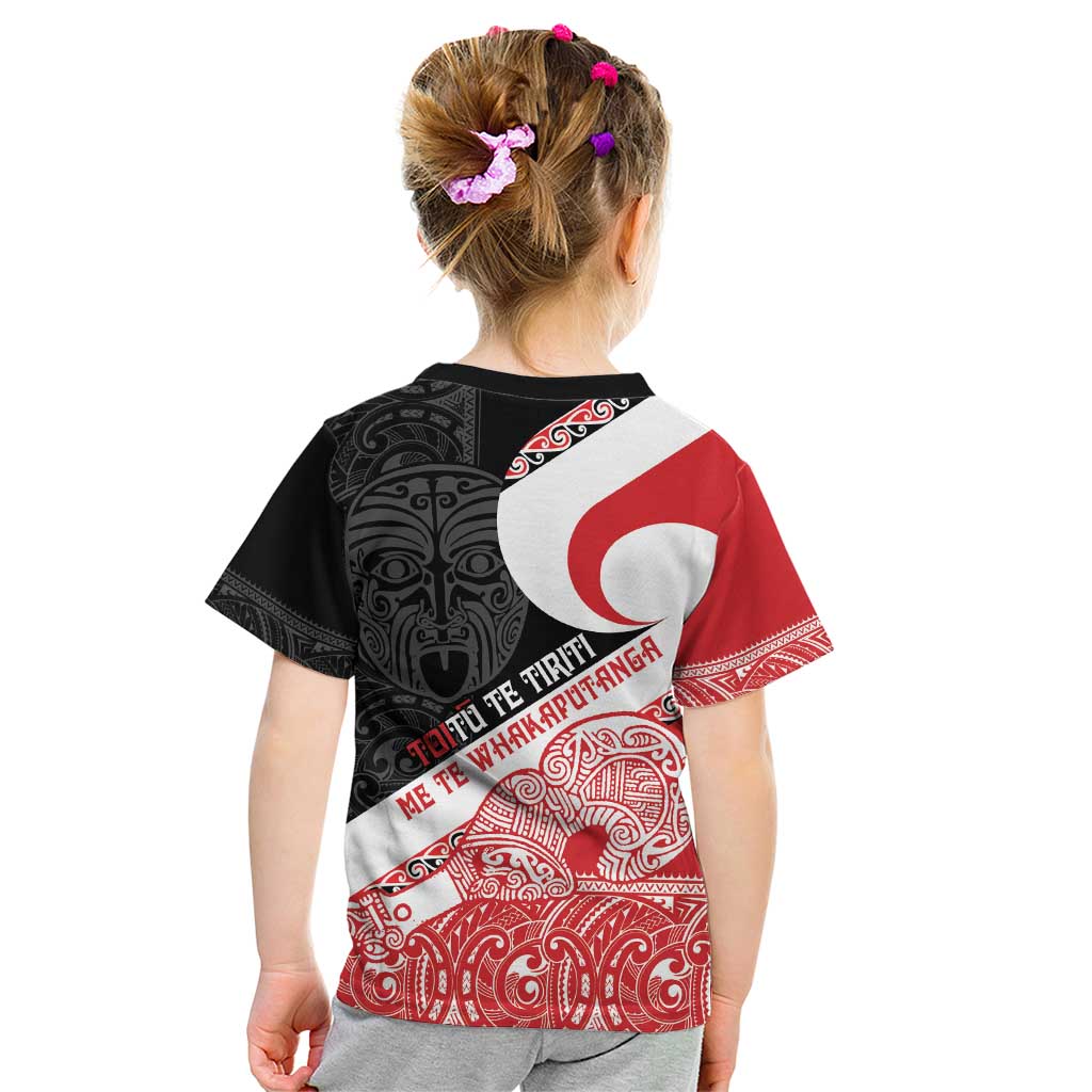 Toitu Te Tiriti Me Te Whakaputanga Kid T Shirt Maori Wahaika With Haka Face