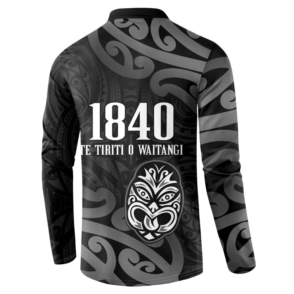 New Zealand 1840 Waitangi Day Button Sweatshirt Aotearoa Haka Mask - Black Version