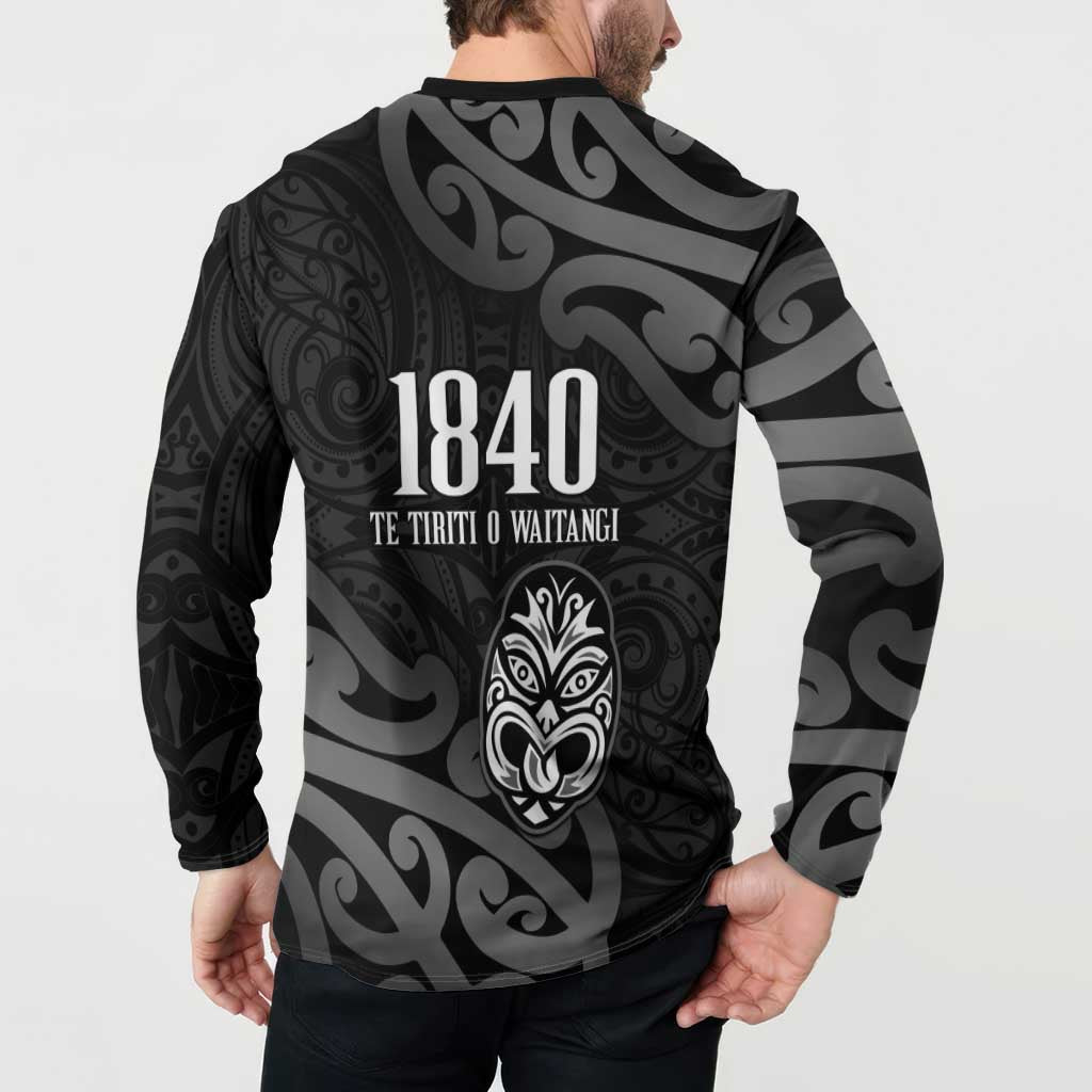 New Zealand 1840 Waitangi Day Button Sweatshirt Aotearoa Haka Mask - Black Version