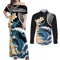 Black Polynesia Couples Matching Off Shoulder Maxi Dress and Long Sleeve Button Shirt Polynesian Frangipani With Sea Turtles