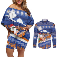 Marshall Islands Christmas Couples Matching Off Shoulder Short Dress and Long Sleeve Button Shirt Beachy Santa Monono ilo raaneoan Nejin - Polynesian Pride