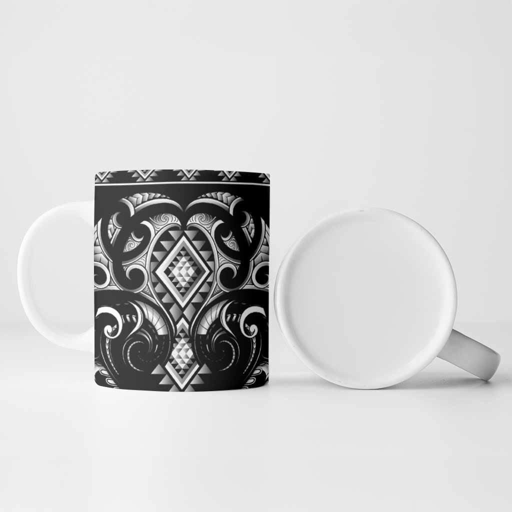 Black Ngaru Taniko With Aotearoa Maori Tattoo Ceramic Mug - Polynesian Pride