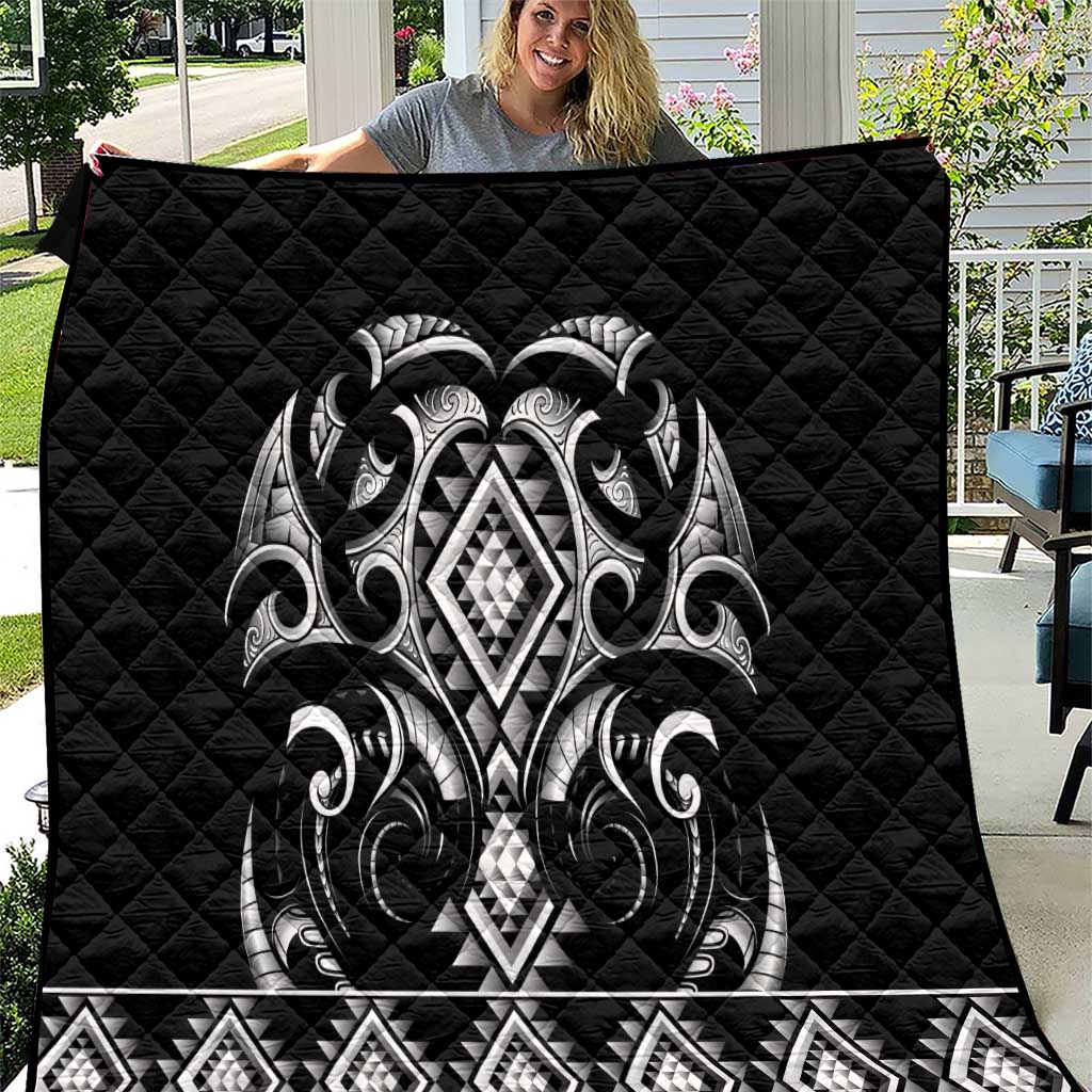 Black Ngaru Taniko With Aotearoa Maori Tattoo Quilt LT14 Black - Polynesian Pride