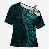 New Zealand Skull Darts Cross Shoulder Shirt Aotearoa Maori Chest Tattoo Stylized Teal - Polynesian Pride