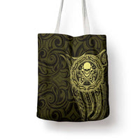 New Zealand Skull Darts Tote Bag Aotearoa Maori Chest Tattoo Stylized Gold - Polynesian Pride