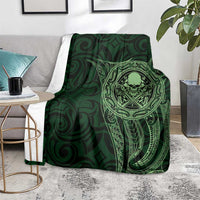 New Zealand Skull Darts Blanket Aotearoa Maori Chest Tattoo Stylized Green - Polynesian Pride