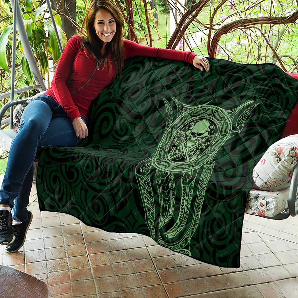 New Zealand Skull Darts Quilt Aotearoa Maori Chest Tattoo Stylized Green - Polynesian Pride