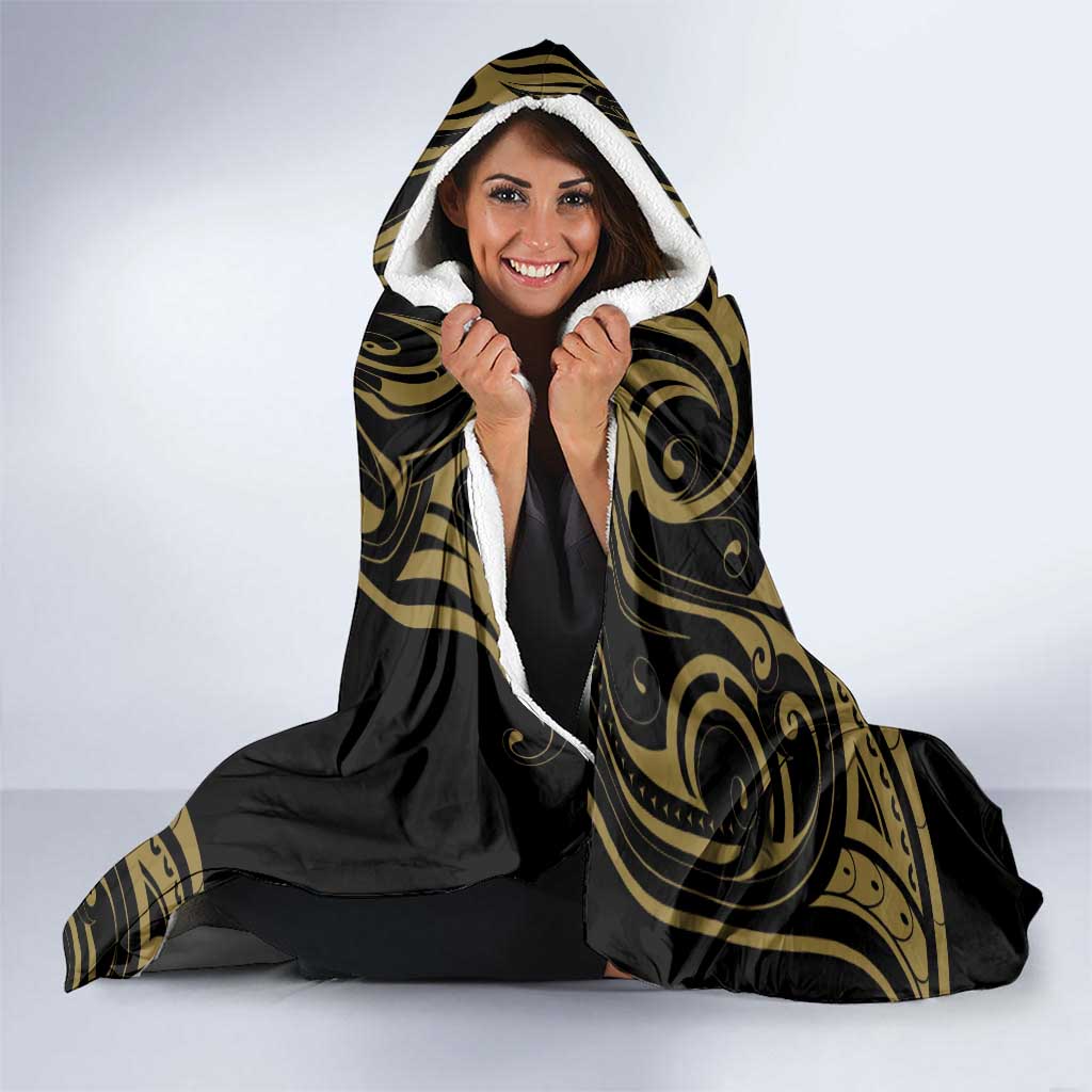 New Zealand Darts Hooded Blanket Skull In Dart We Trust Maori Pattern - Polynesian Pride