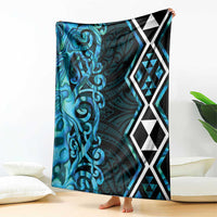Turquoise Aotearoa Blanket Taniko Motifs With Paua Shell Kowhaiwhai