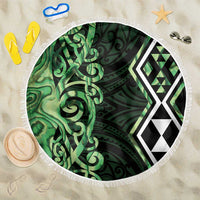 Green Aotearoa Beach Blanket Taniko Motifs With Paua Shell Kowhaiwhai