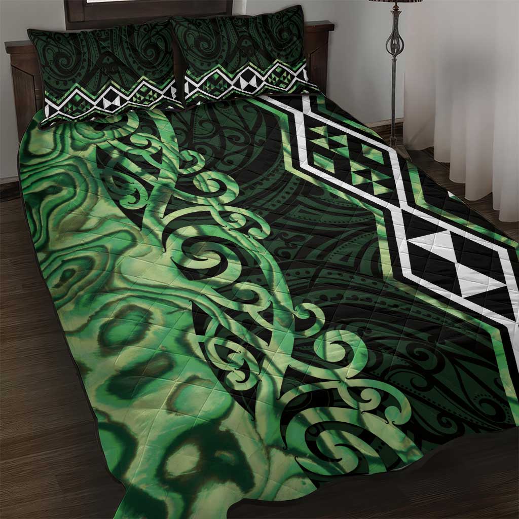 Green Aotearoa Quilt Bed Set Taniko Motifs With Paua Shell Kowhaiwhai LT14 Green - Polynesian Pride